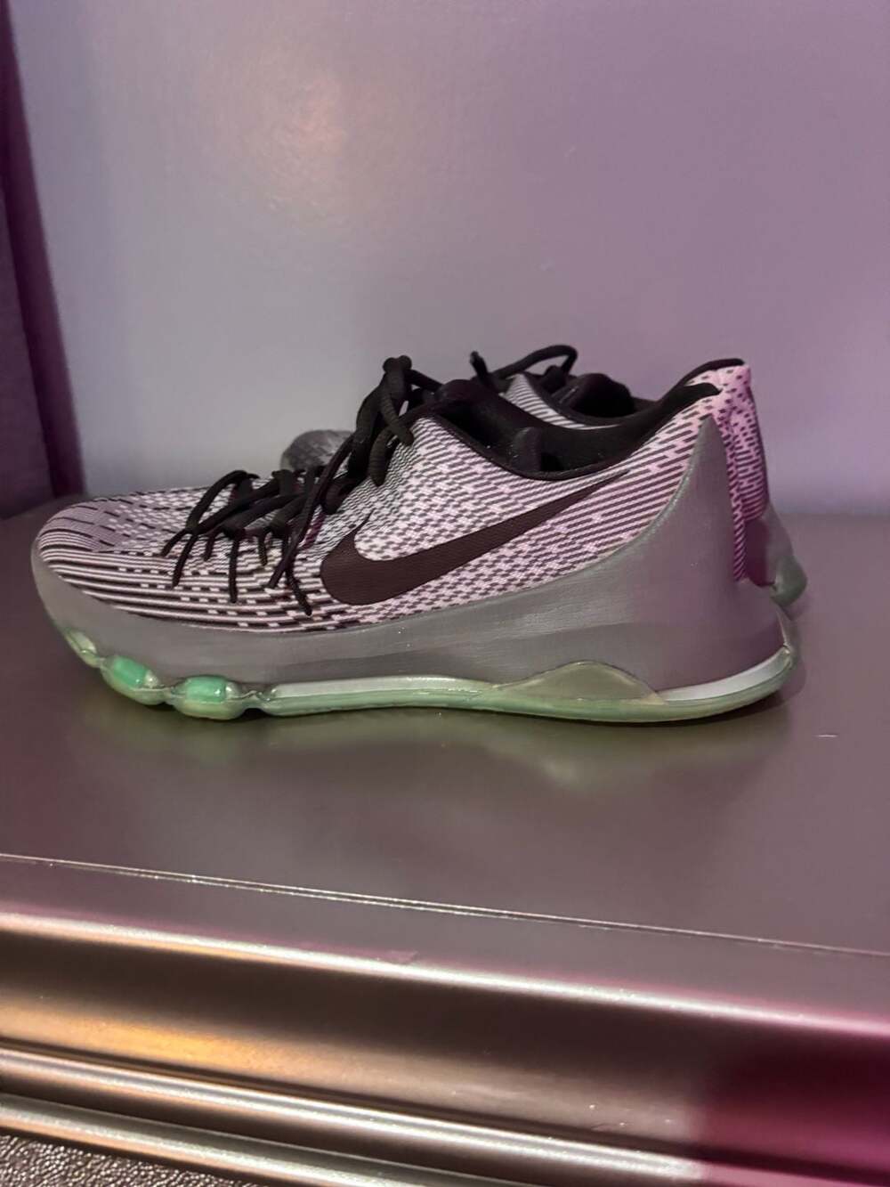 Nike KD 8 Youth Size 7 Basketball Shoes
